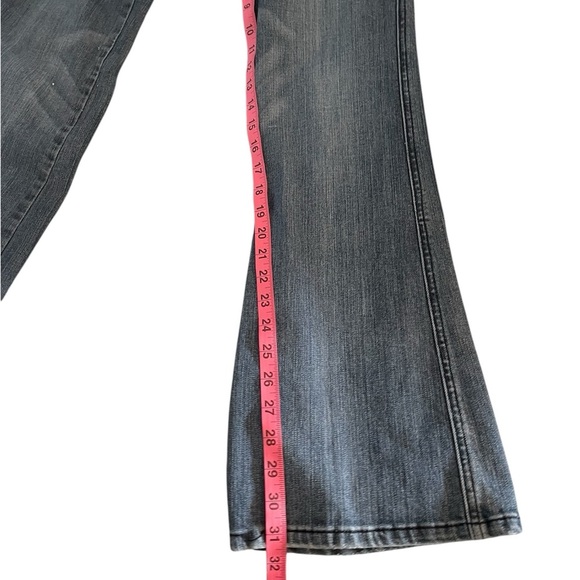 Makers of the original size 31 bootcut jeans mid wash low rise 8 inch rise Y2K - Picture 5 of 7